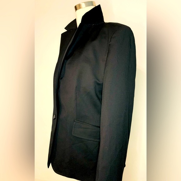 J. Crew Jackets & Blazers - J. Crew Women’s Black Wool Tuxedo Blazer SZ 8!